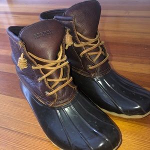 Sperry duck boots